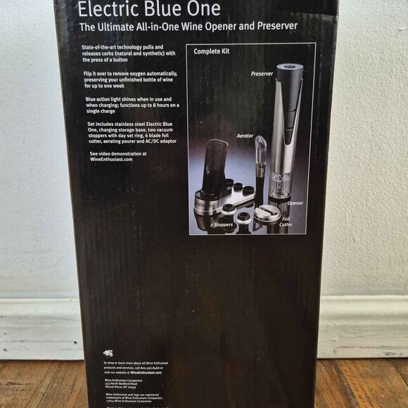 Wine Enthusiast Automatic Wine Opener & Preserver Set *NEW* - Picture 3 of 6